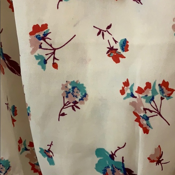 American eagle blouse! - Picture 2 of 3